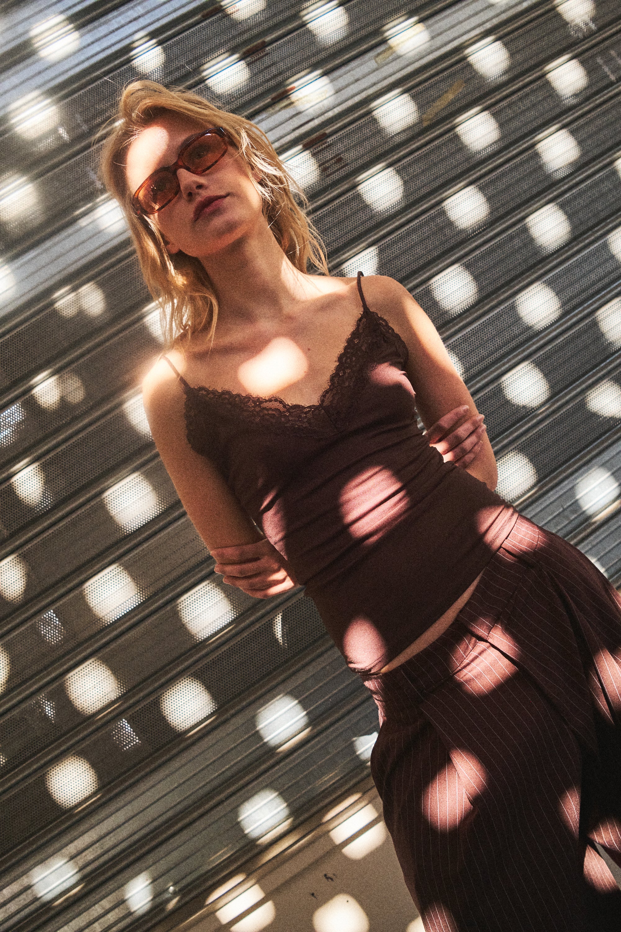 Top spalline pizzo - MARRONE