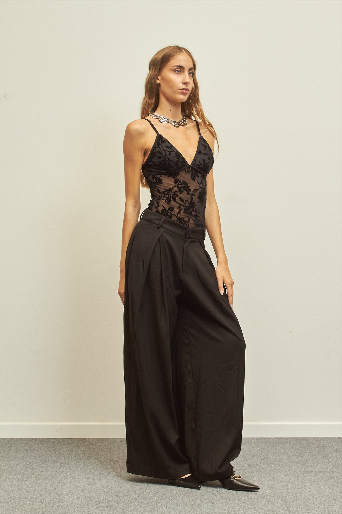 Top spalline floccato - NERO