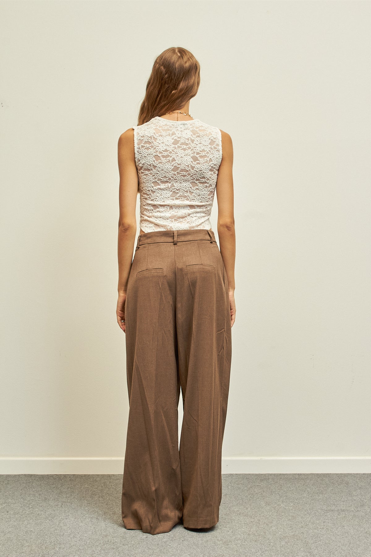 Pantalone con pinces - FANGO