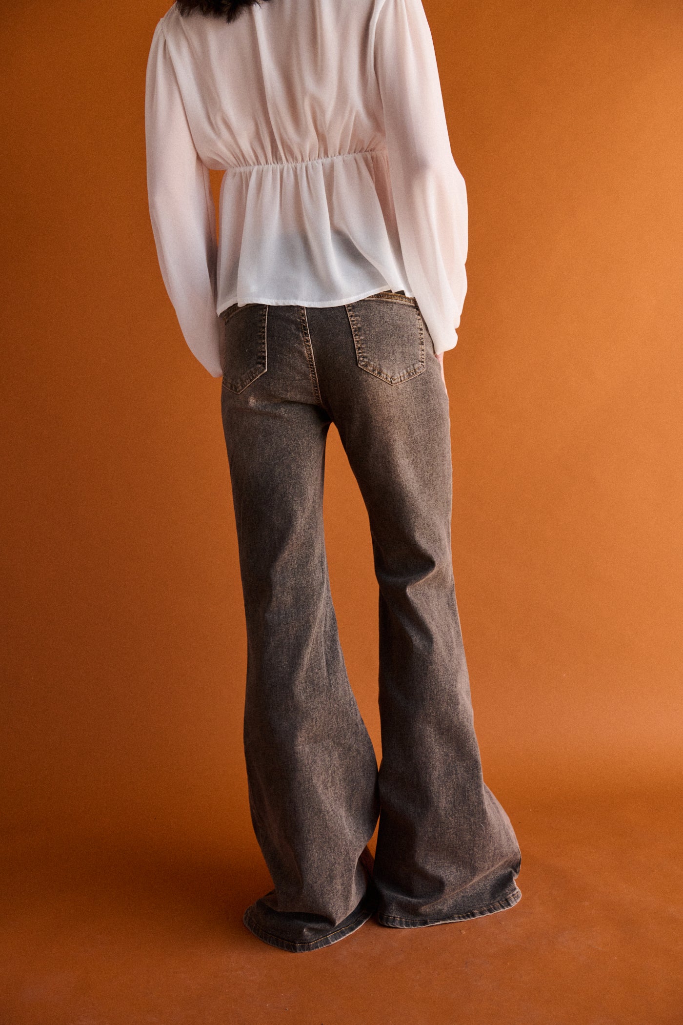 Jeans bootcut gamba larga - DENIM GRIGIO