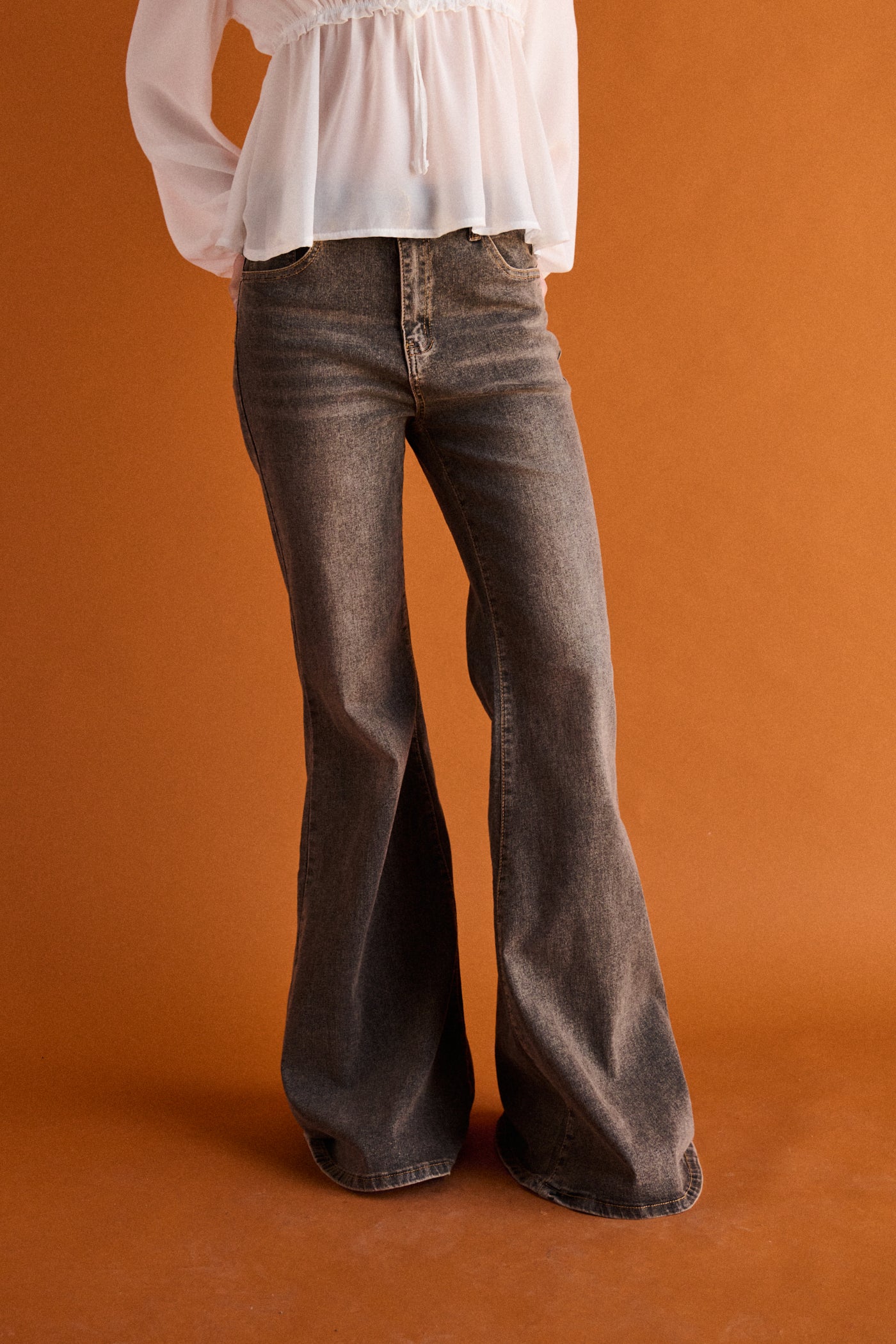 Jeans bootcut gamba larga - DENIM GRIGIO