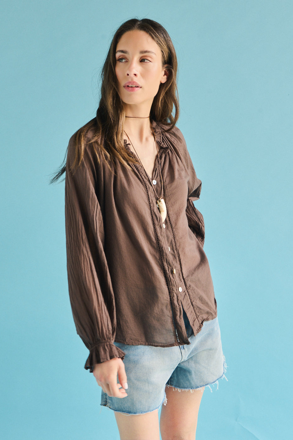 Blusa con bottoni - MARRONE