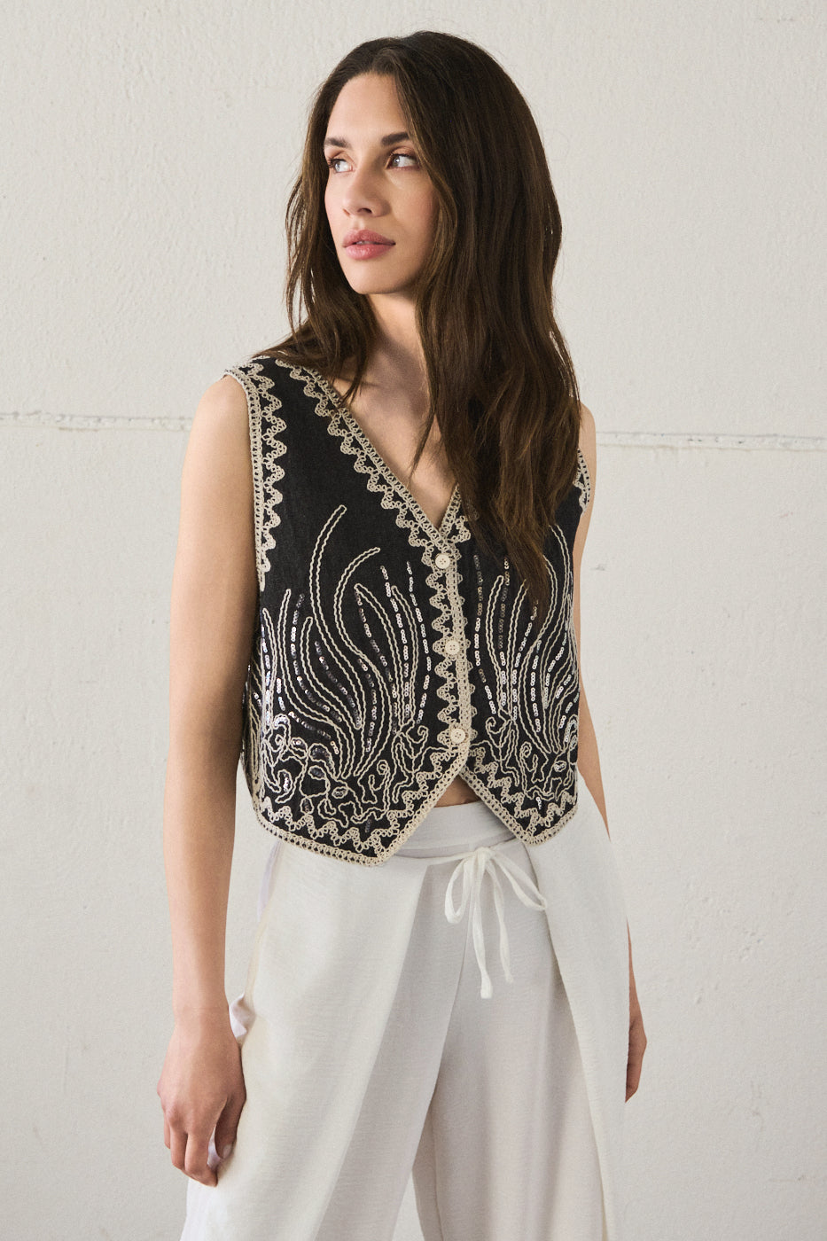 Gilet ricamato - NERO