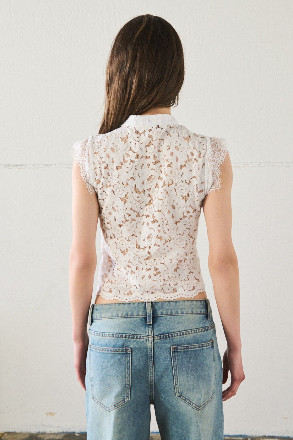 Top pizzo con alamari - BIANCO