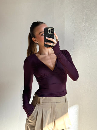 Top scollo V coppe inserite - BORDEAUX